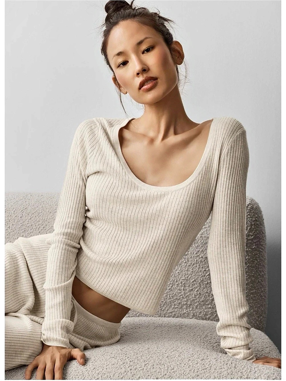 ALO Yoga Sweater Knit Unwind Long-sleeve - Oatmeal